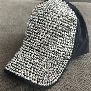 ILLUMA Black Bling Snapback Baseball Hat Silver Rhinestone Studs NWT